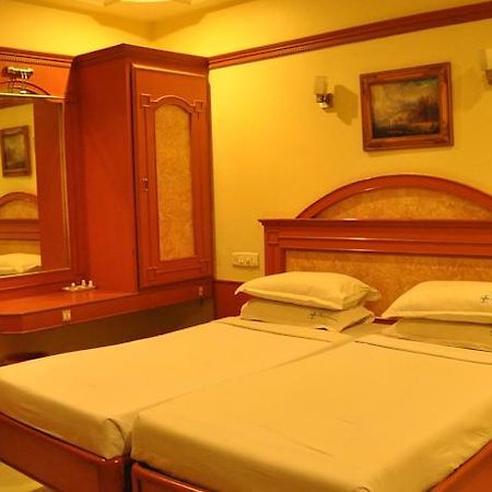 Hotel Sathyam Tiruchirappalli Luaran gambar
